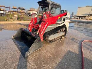 2023 Takeuchi TL12R2