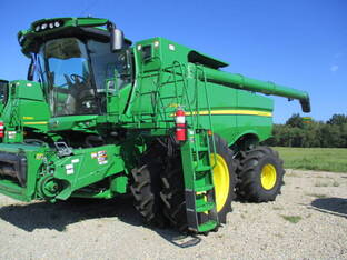 2021 John Deere S790