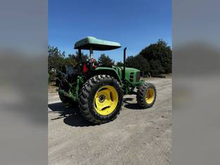 2012 John Deere 6100D