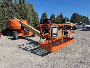 2014 JLG 400S