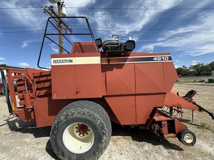 2004 Hesston 4910
