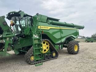 2021 John Deere X9 1100