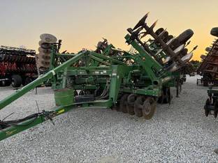 2016 John Deere 2730