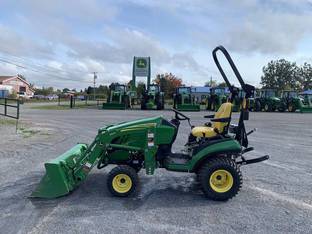 2023 John Deere 1025R