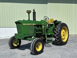 1962 John Deere 4010