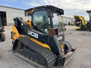 2019 JCB 300T
