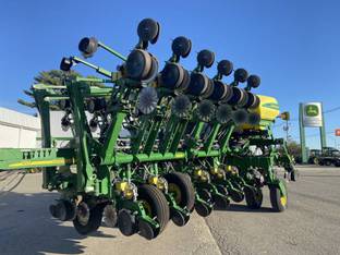 2009 John Deere 1790