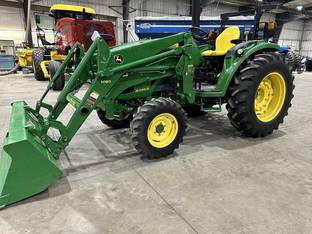 2016 John Deere 4066R