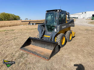 2023 John Deere 324G