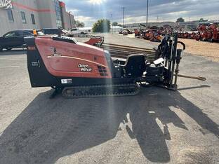 2011 Ditch Witch JT922