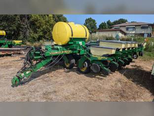 2001 John Deere 1780