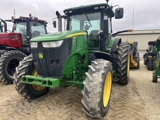 2011 John Deere 7260R
