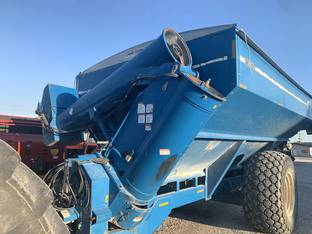 2005 Kinze 850