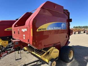 2009 New Holland BR7090