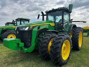 2023 John Deere 8R 310