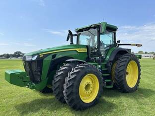 2024 John Deere 8R 340