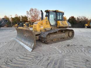 2023 Komatsu D71PX-24