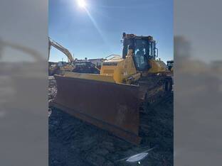 2022 Komatsu D71PX-24