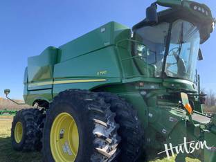 2019 John Deere S790