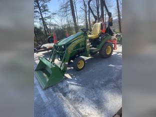 2022 John Deere 1025R