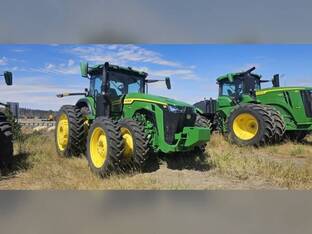 2023 John Deere 8R 340