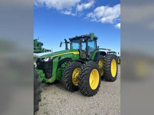 2023 John Deere 8R 310