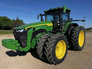 2023 John Deere 8R 370