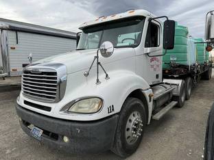 2005 Freightliner COLUMBIA 120