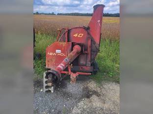 New Holland 40