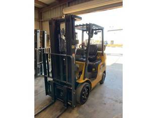 2017 Caterpillar C5000