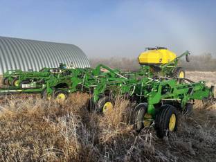 2007 John Deere 1835