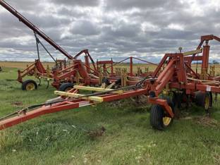 2005 Bourgault Industries Ltd. 9200