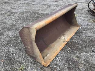 Ford 72” PIN-ON BUCKET