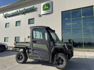 2021 John Deere GATOR XUV 835M