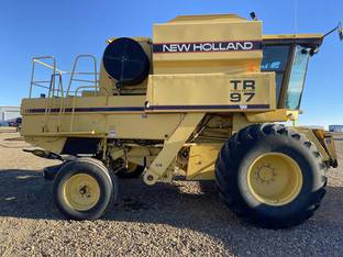 1994 New Holland TR97
