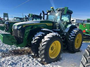 2023 John Deere 8R 310