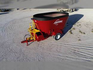 2023 Supreme International 900T