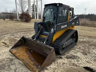2023 John Deere 325G