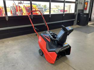 2024 Ariens S18