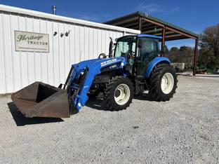 2015 New Holland T4.95