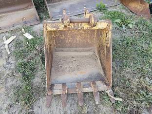 John Deere 310