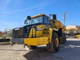 2020 Komatsu HM400-5