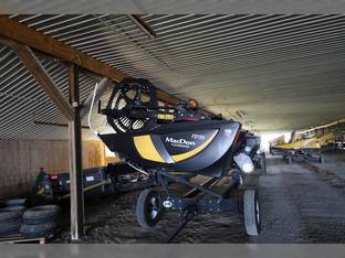 2019 MacDon Industries FD135