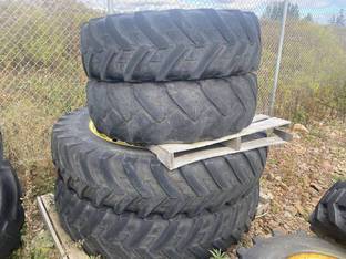2015 MICHELIN 380x46 & 13.6x28