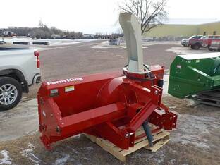 2024 Farm King Y960Q