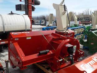 2024 Farm King Y1080C