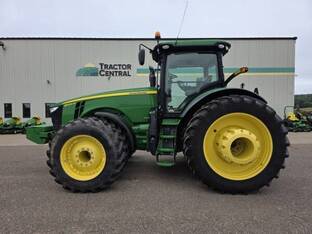 2017 John Deere 8400R