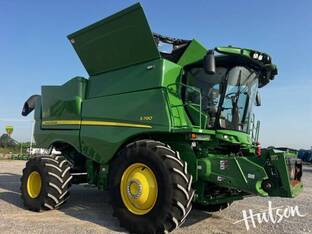 2023 John Deere S780