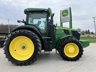 2023 John Deere 7R 310