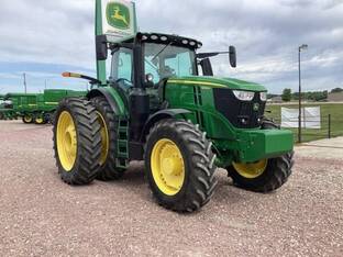 2021 John Deere 6230R